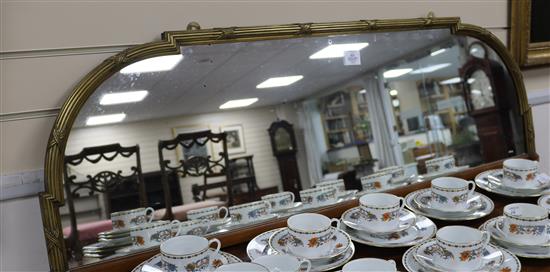 A gilt framed overmantel mirror W.123cm